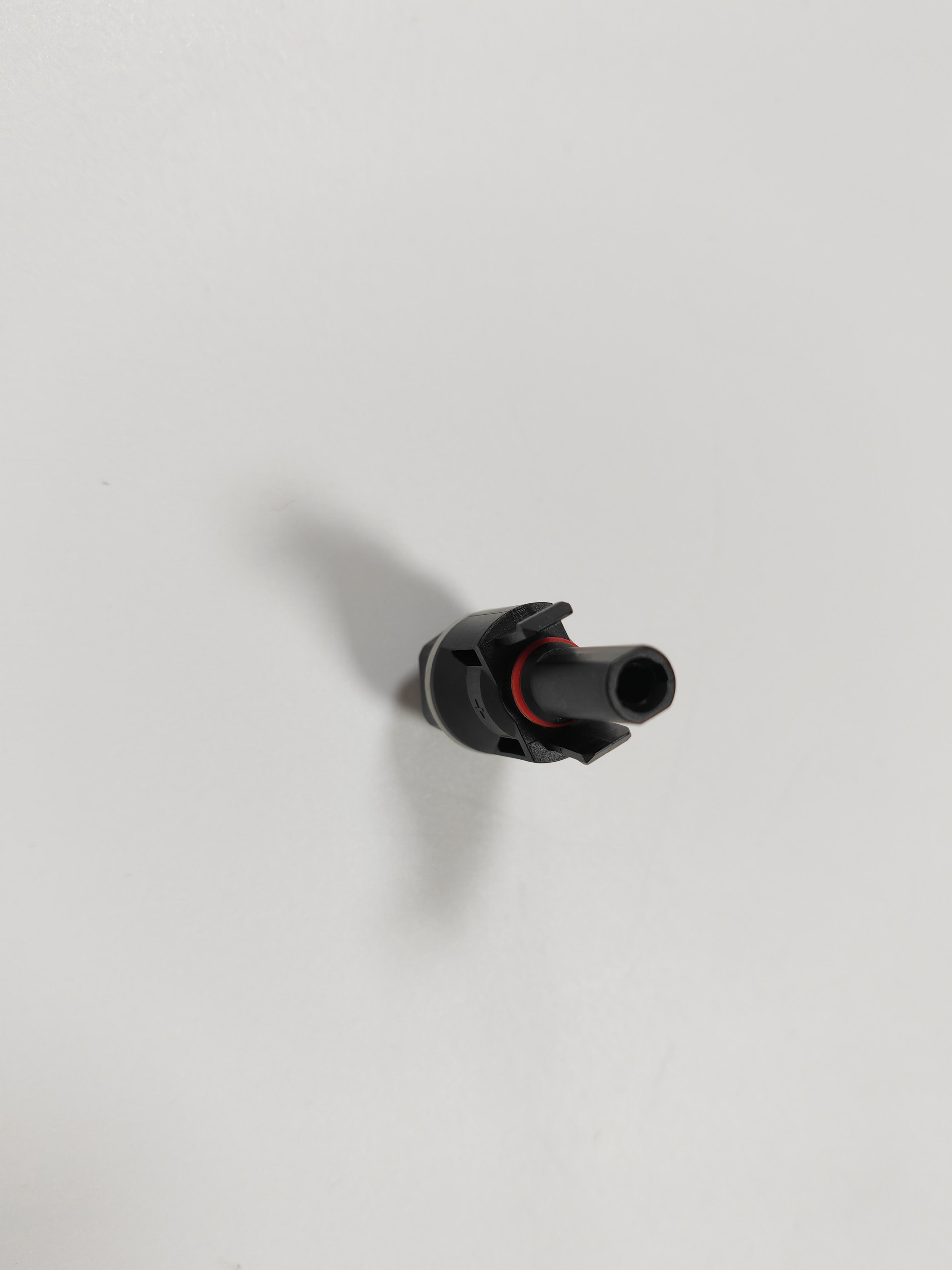 MaleFemale IP67 Waterproof MC4 1000V 30A50A PV DC Connector Photovoltaic Connectors