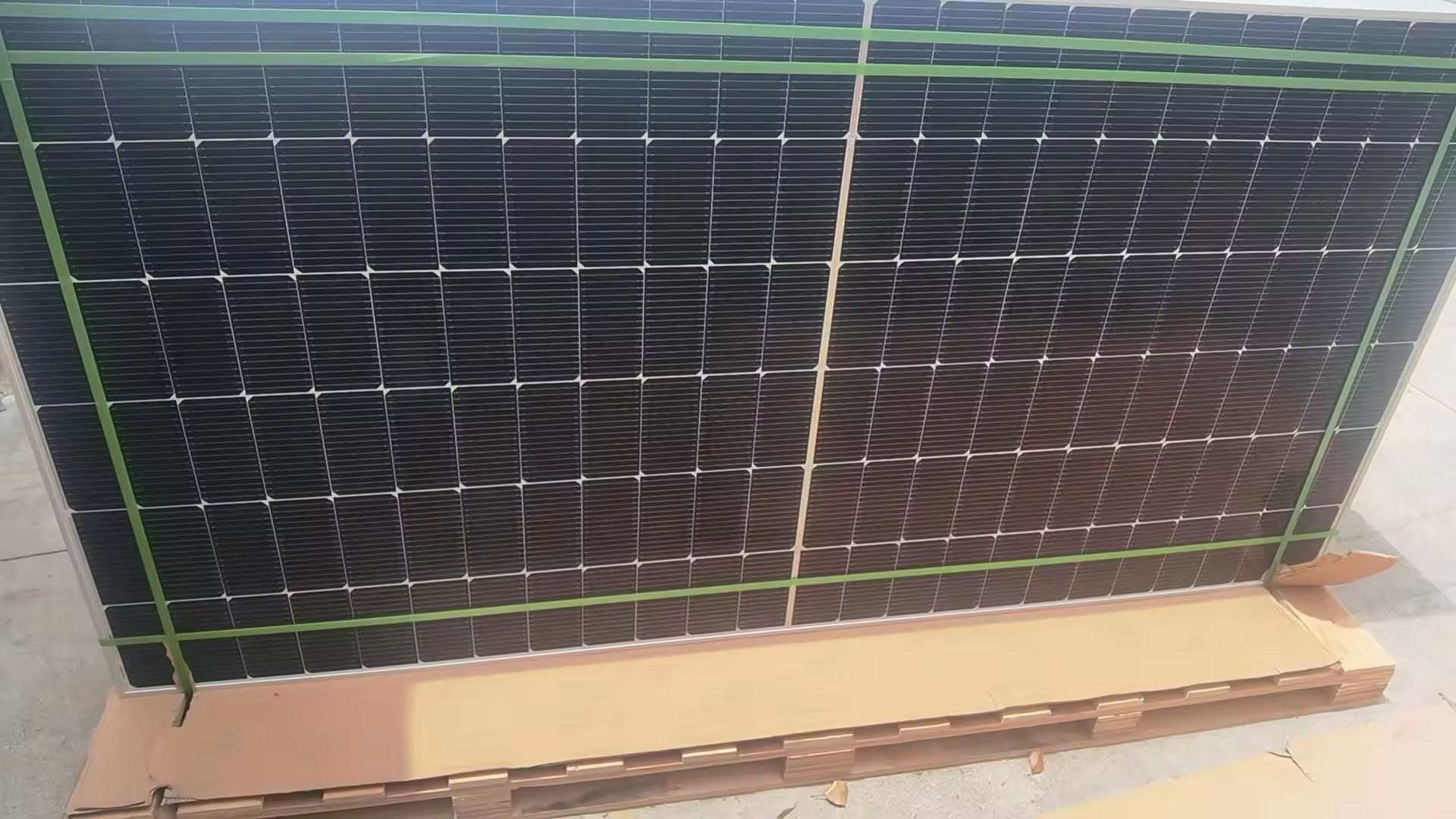 Tiger Neo N-Type Solar Panels 545W 550W 555W 575W 610 Watt Bifacial Solar Panel Monocrystalline